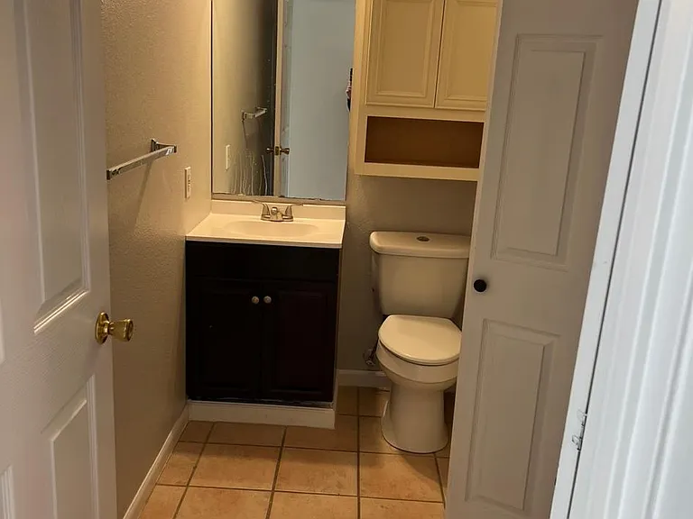 2337 Lonedell Rd — Photo 8