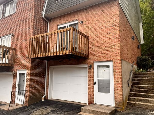109 Bucks Hill Rd UNIT 12, Waterbury, CT 06704
