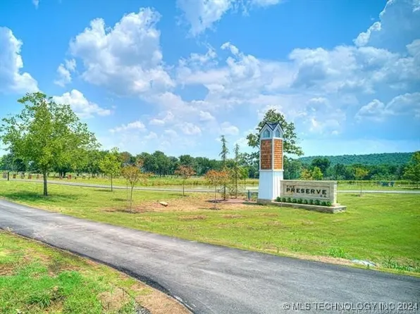 44 Turkey Loop, Eufaula, OK 74432