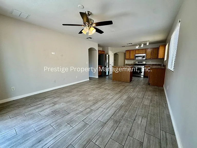 703 W Cholla Crest Dr — Photo 9