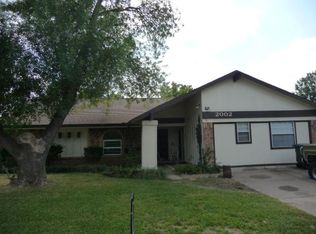 2002 Cedarwood Dr, Carrollton, TX 75007