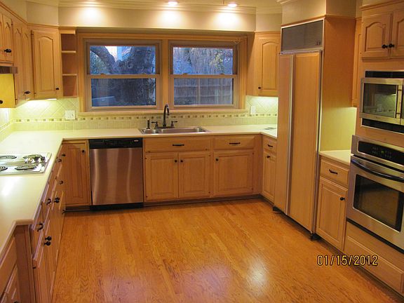 Kitchen New Dishwasher-oven-Microwave 