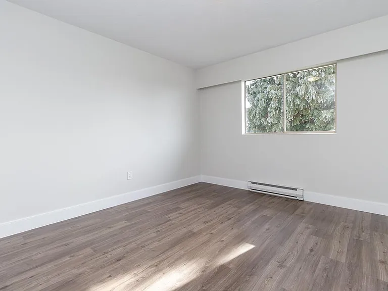 1928 Lee Ave #307 — Photo 14