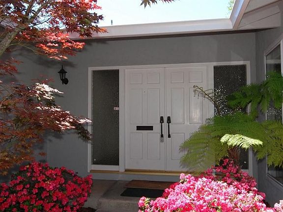3rd image of 1529 Aster Ln