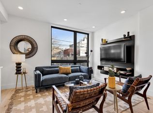 3817 14th St NW #102, Washington, DC 20011