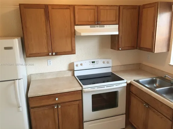 4132 SW 61st Ave #3, Fort Lauderdale, FL 33314