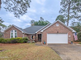 10 Doral Dr, Pinehurst, NC 28374