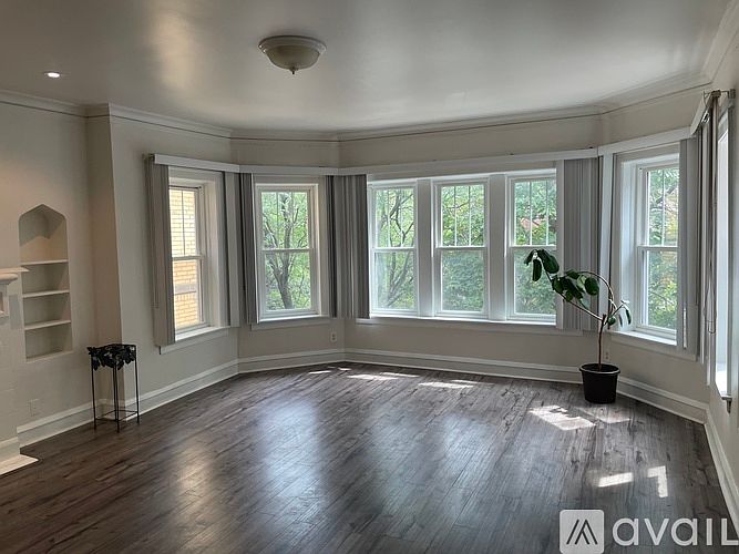1st image of 7414 S Chappel Ave #3