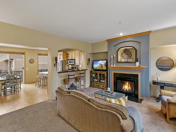 11304 Stratton Ave, Eden Prairie, MN 55344