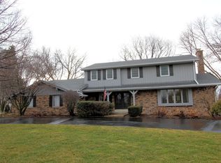 18225 Colline Vue Blvd, Brookfield, WI 53045