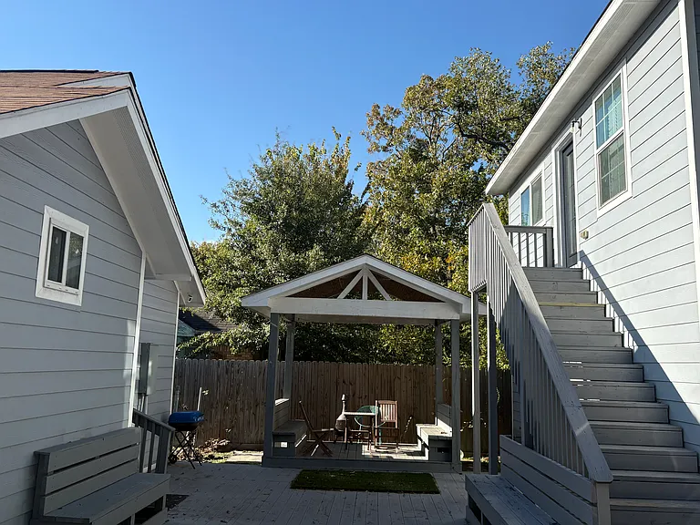 3021 Gray St — Photo 22