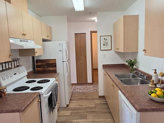 4th image of 260 Spruce Ridge Rd #208