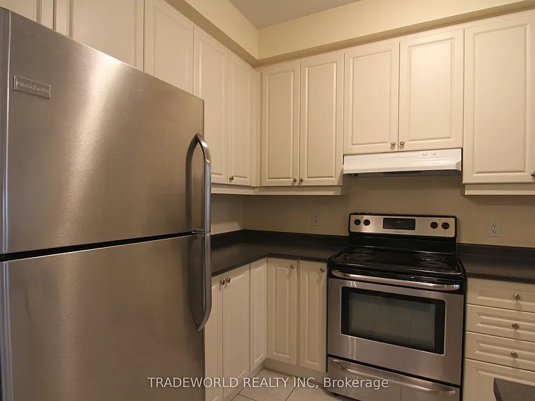 36 Tufo Ave — Photo 7