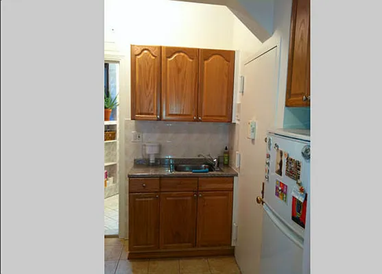 Rented by Warren T Real Estate Corp. | media 9