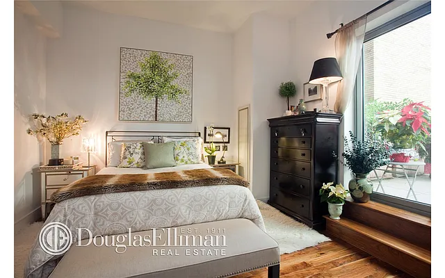 Sold by Douglas Elliman | media 2