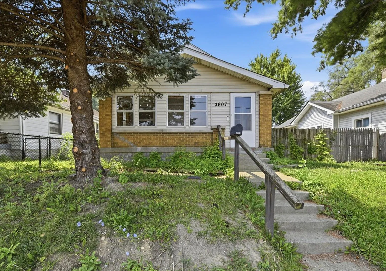 3607 E Michigan St - $1,160.00/mo. — Photo 1