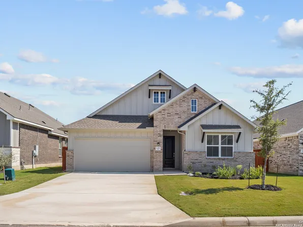 128 Mallorys Way, Castroville, TX 78009