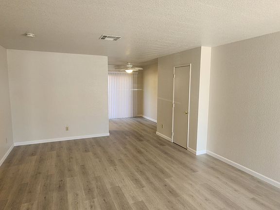 3rd image of 870 Browning St APT 9
