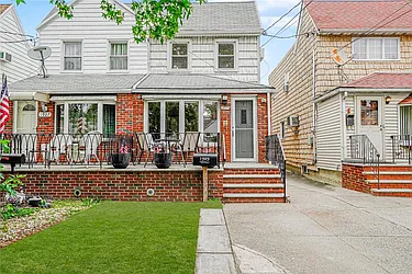 1929 East 32nd Street