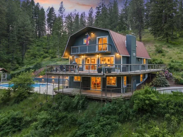 19825 N Holcomb Rd, Mead, WA 99021