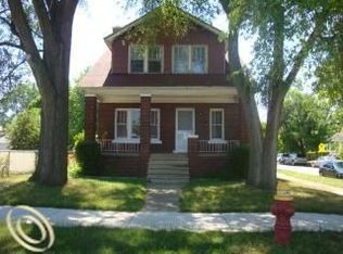 5973 Saint Lawrence St, Detroit, MI 48210