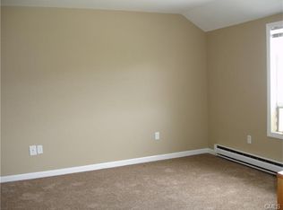 35 Lanesville Rd, New Milford, CT 06776