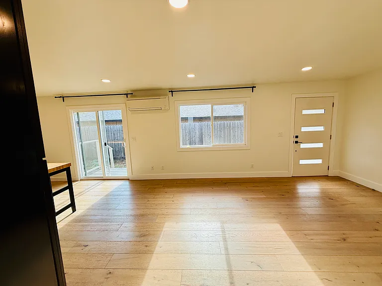 1740 G St #1740 — Photo 6