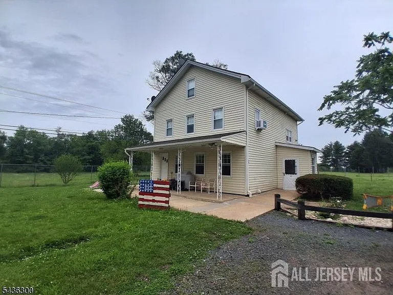 285 Cedar Grove Ln — Photo 14