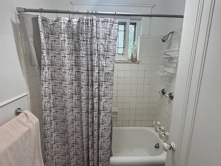 Full bath