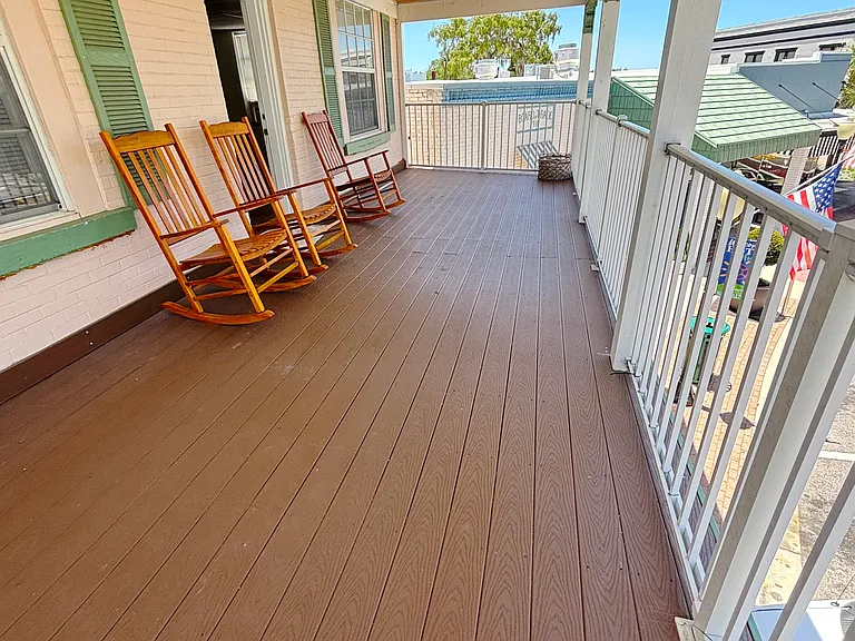 313 Circle Park Dr #1 — Photo 2