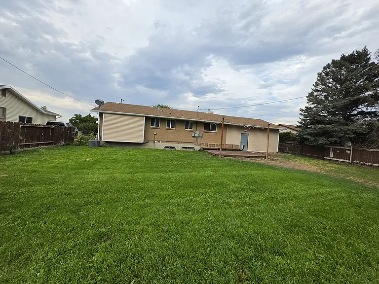 6270 S Mount Vista Dr — Photo 2