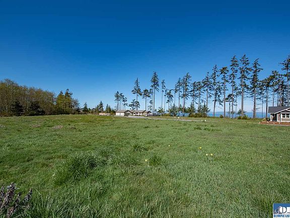 3rd image of 1107 Walker St Lot 17