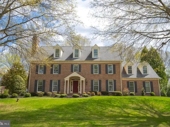 2431 Munford Dr, Fallston, MD 21047