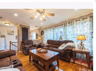 122 Parma Rd APT 2, Island Park, NY 11558