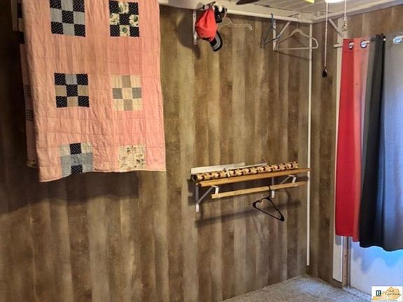 4th image of 4834 Center Point Rd