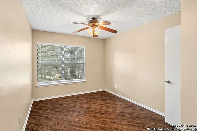 7807 Clipper Pass — Photo 17