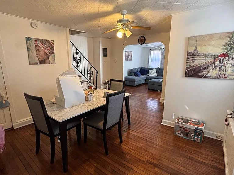 4448 Mitchell St — Photo 11