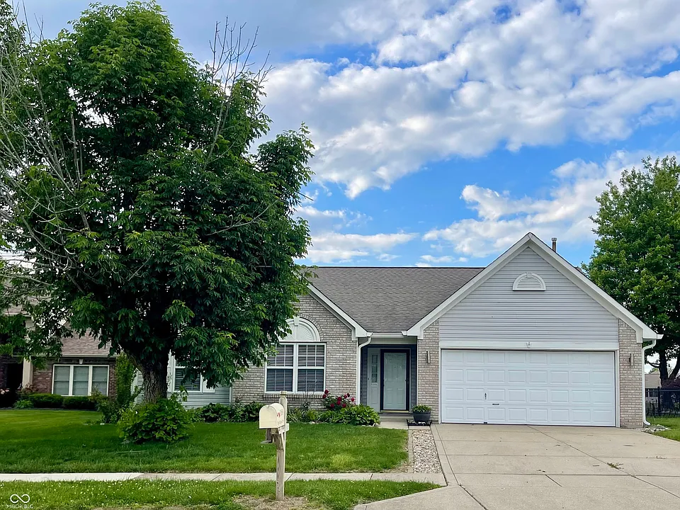 1058 Sugar Maple Dr