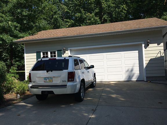 4th image of 368 Skylane Dr