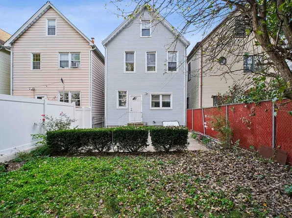 101 West 6th Street image 16 of 17