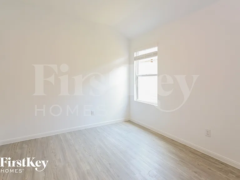 6728 Beehive Dr — Photo 11