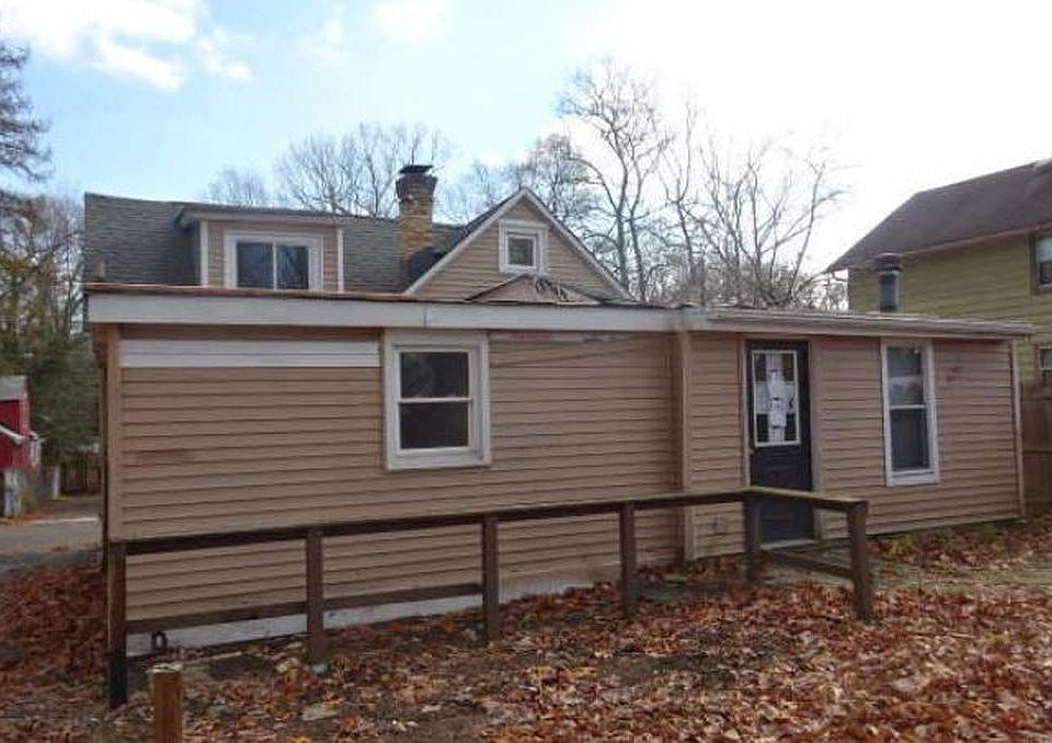 2nd image of 29 Clementon Ave