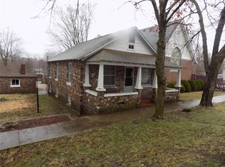 307 N Main St, Ironton, MO 63650