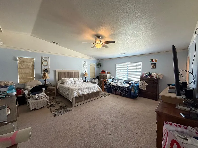 18210 Pin Oak Ct — Photo 24