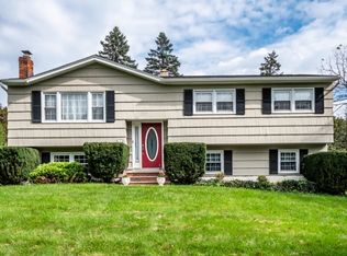 9 Western Dr, Budd Lake, NJ 07828