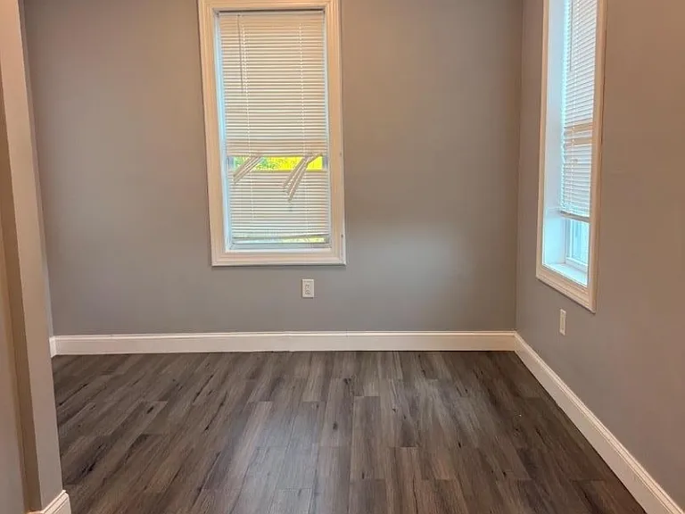 1008 Boudinot Pl — Photo 8