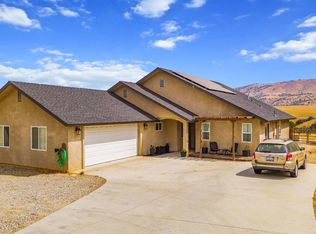 19305 Moon Dr, Tehachapi, CA 93561