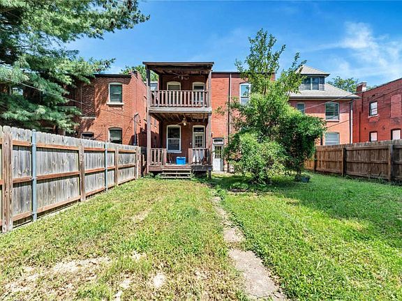 3rd image of 3866 Utah Pl