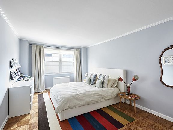 5th image of 165 W 66th St APT 9B