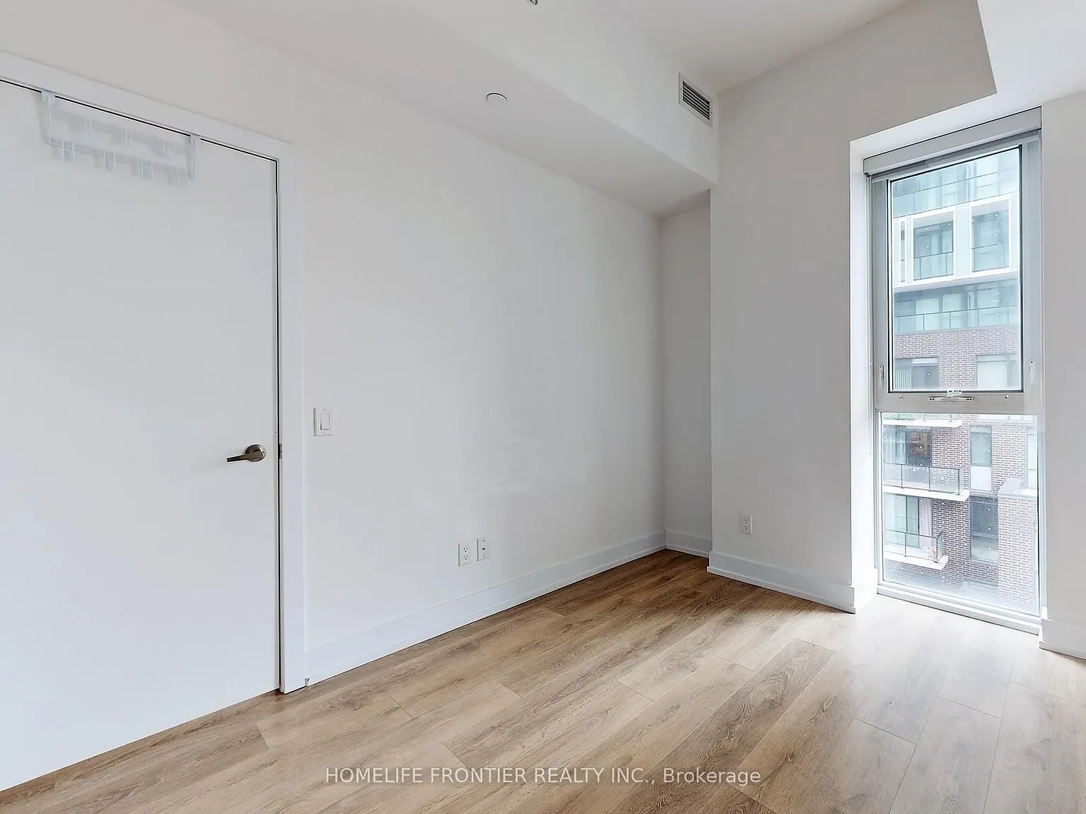 1 bed, $2,100 — Photo 4
